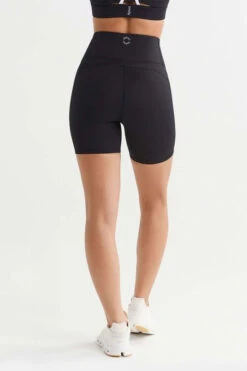 Lilybod Womens Willow Pocket Cycling Shorts -Urban Threads c11caa0134 7070 d