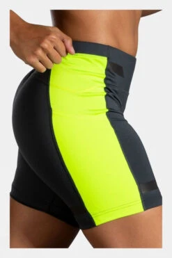 Brooks Womens Run Visible 6" Shorts -Urban Threads c11cad0043 7086 d