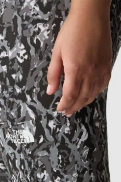 The North Face Womens Plus Size Flex High Rise 7/8 Printed Leggings -Urban Threads c11ced0261 7072 q