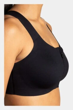 Brooks Womens Dare Zip 2.0 Run Bra -Urban Threads c11gb90054 7070 r