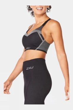 2XU Womens Motion Tech Bra -Urban Threads k25142877072f