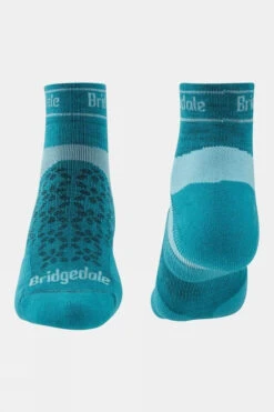 Bridgedale Womens Ultra Light T2 Merino Sport Low Crew Socks 9 Bridgedale Womens Ultra Light T2 Merino Sport Low Crew Socks -Urban Threads m32142714949b