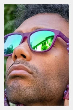 Goodr Gardening With A Kracken Sunglasses 8 Goodr Gardening With A Kracken Sunglasses -Urban Threads m4210034904do